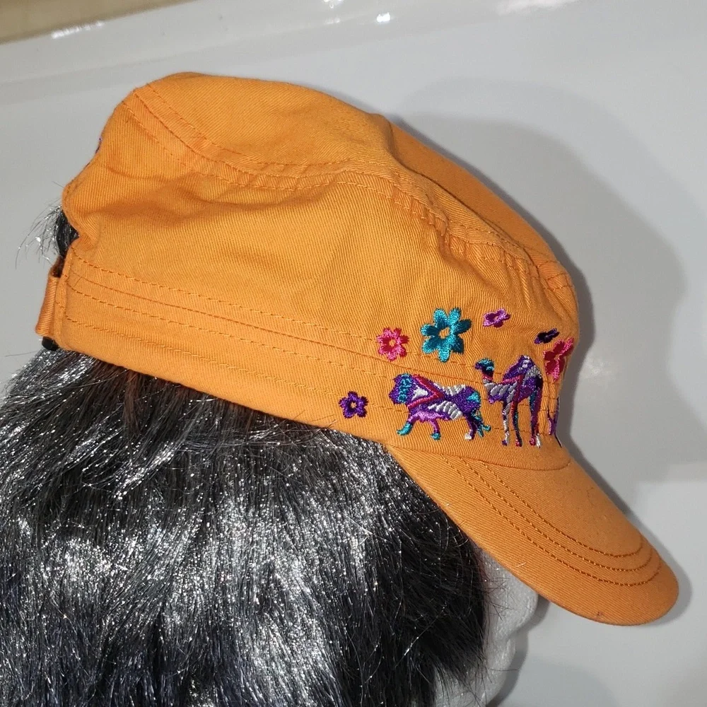 Kid Tees Ballcap Hat Embroidered  Animals Size OneSize Kids